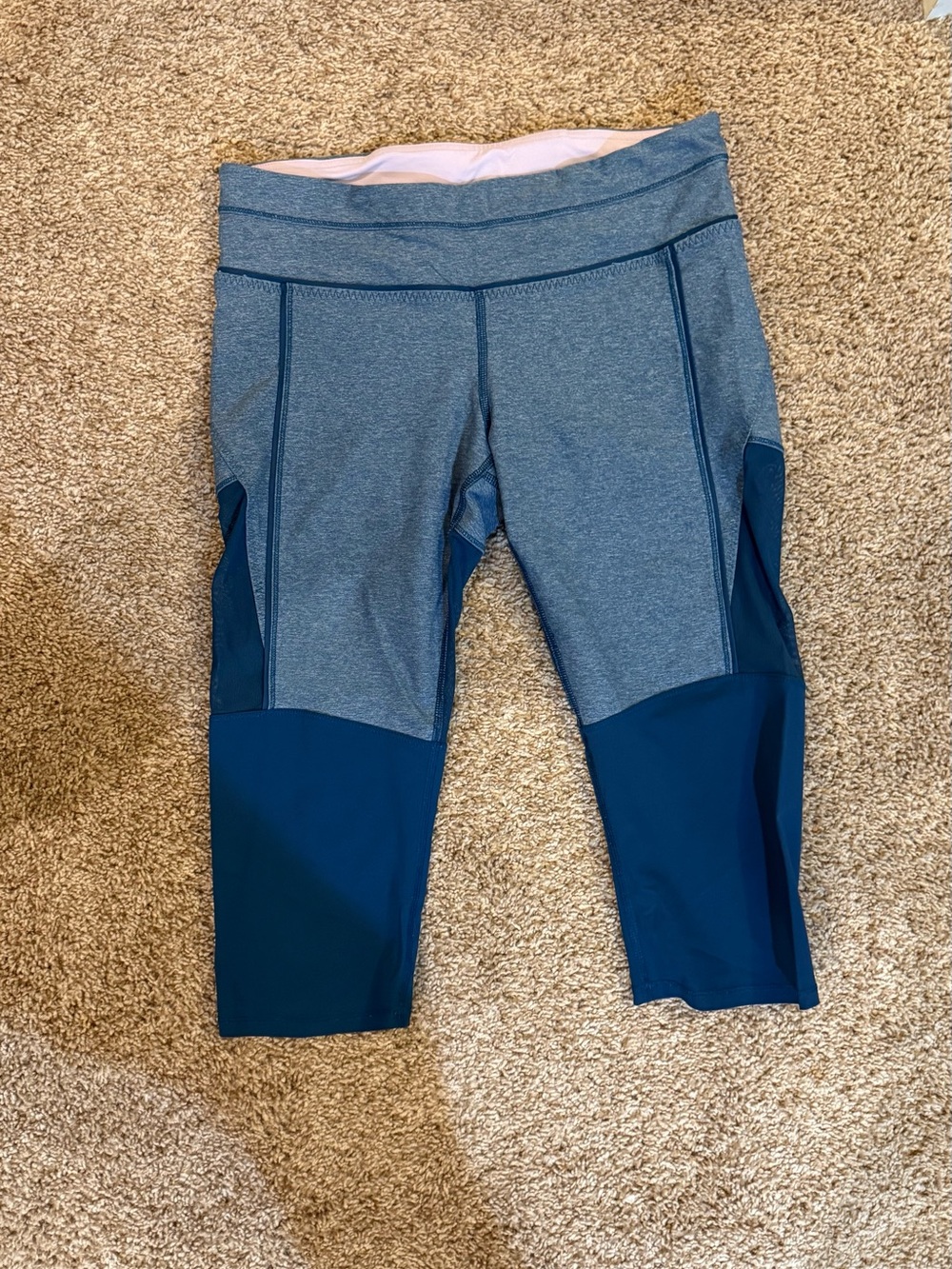 lululemon athletica Heather Blue & Navy Capri Leggings